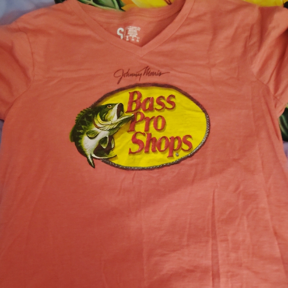 Bass Pro Shops Coral Graphic Tee